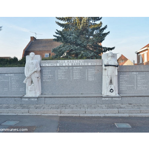 le monument aux morts