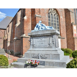 le monument aux morts