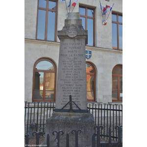 le monument aux morts