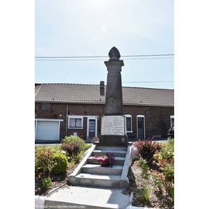 le Monument Aux Morts 