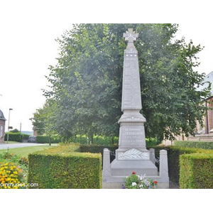 le monument aux morts