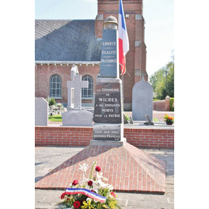 le monument aux morts