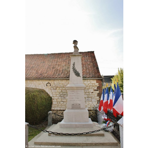 Le Monument-aux-Morts