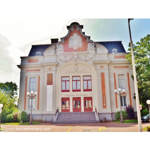 La Commune ( Théâtre Municipal )