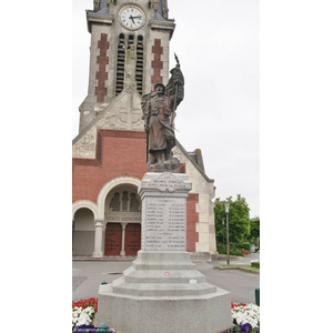 le monument aux morts