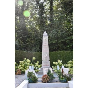 le Monument Aux Morts 