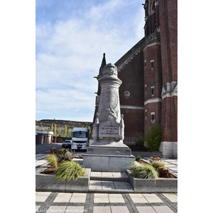 le Monument Aux Morts 