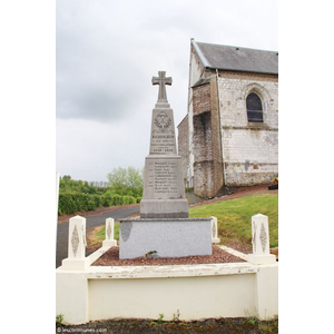 le monument aux morts