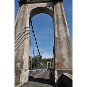 Pont sur L Allier