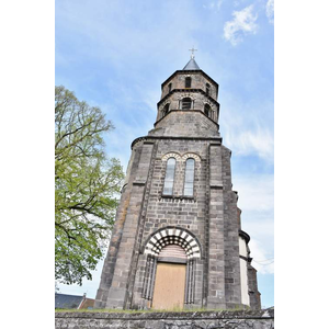 église Saint Pierre 