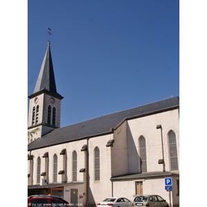 L église