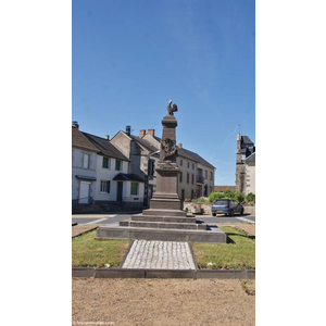 le monument aux morts