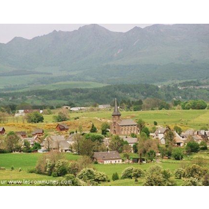 Saint Genès (vue du pic deCharlut)