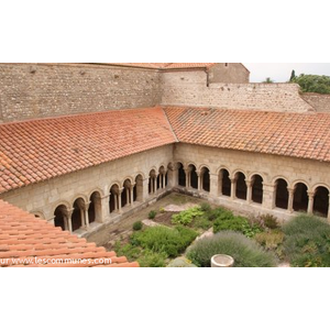 Le Cloître