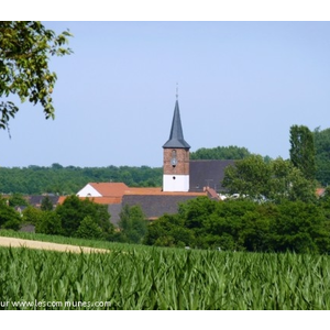 Vue sur l église Juillet 2010