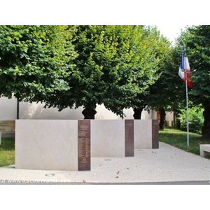 Le Monument-aux-Morts