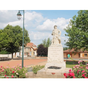 le monument aux morts