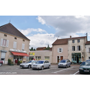 Commune de MELAY