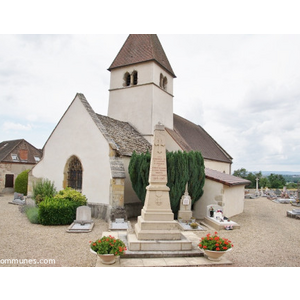 le monument aux morts