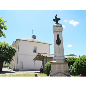 le monument aux morts