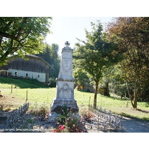 le monument aux morts