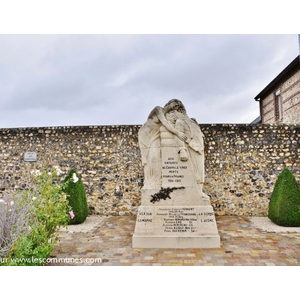 Le Monument-aux-Morts