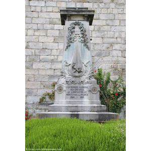 le monument aux morts 