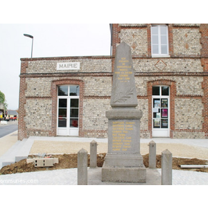 le monument aux morts