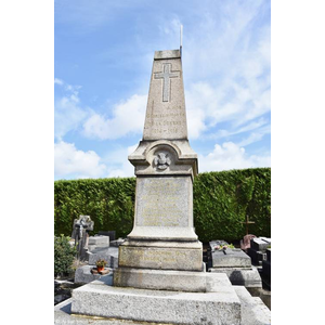 le Monument Aux Morts 