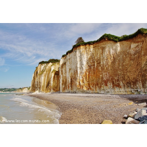 Les Falaises