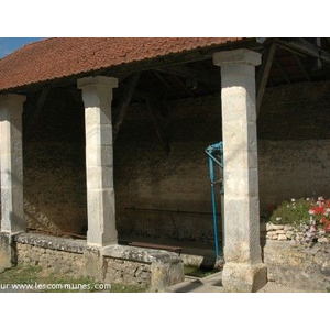 Lavoir du Breuil Bessé 