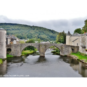 Pont Vieux sur L Agout