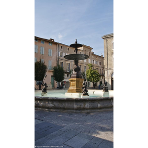 La Ville ( Fontaine )