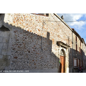 église St Jean-Baptiste 14 Em Siècle