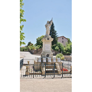 le monument aux morts