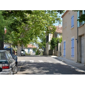 Commune de PEYPIN D AIGUES