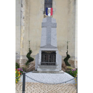 le monument aux morts